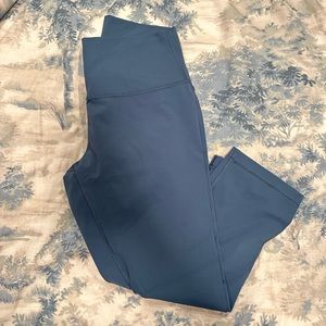 Lululemon cropped cornflower blue leggings